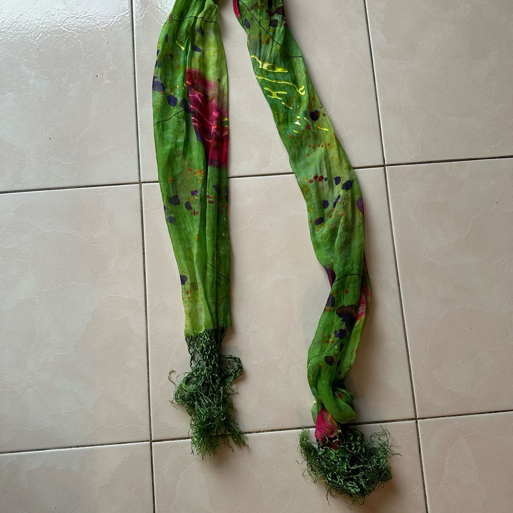 Green and Red Patterned Scarf
